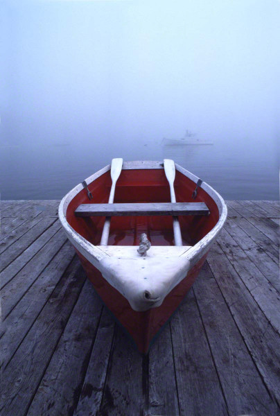 solitary-rowboat-0263_DM