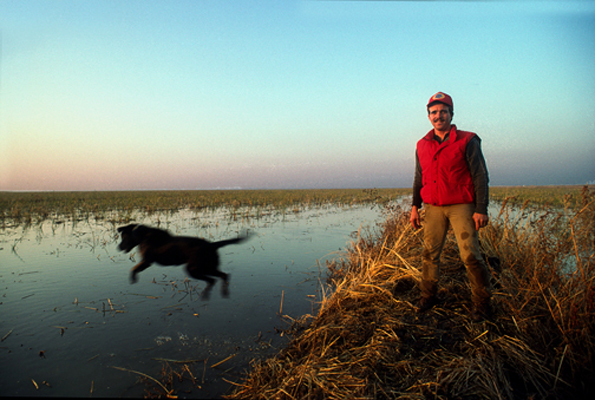 hunterwithjumpingblacklab