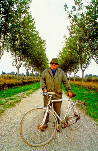 man-in-france-on-bike