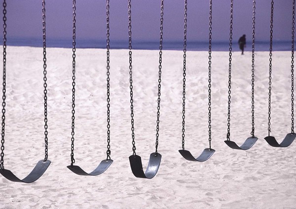 swings-on-a-beach0370