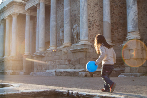 Is the flare distracting?